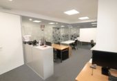 Oficina en venta con 337m² en Vitoria, en la zona de San Martín foto