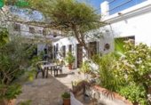 Hotel
en venda
amb 554m² a Salobreña, Calle Doctor Castro Viejo foto
