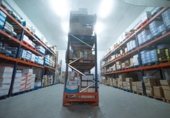 288m² warehouse for sale in Málaga, in the area of Industrial Park Guadalhorce, Calle Concepción Arenal photo