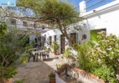 Hotel
en venda
amb 554m² a Salobreña, Calle Nueva foto