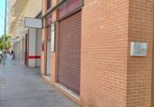 140m² commercial premises for sale in Orihuela photo
