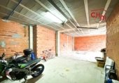 Local comercial en venta con 105m² en Ramales de la Victoria, Barrio La Quintana foto