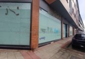 Local comercial en alquiler con 300m² en Villamediana de Iregua foto