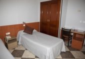 Hotel en venta con 1103m² en Torrevieja, Calle San José foto