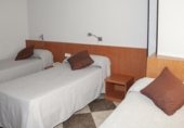 Hotel en venta con 1103m² en Torrevieja, Calle San José foto