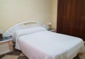 Hotel en venta con 1103m² en Torrevieja, Calle San José foto