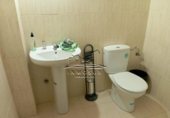 300m² entrepôt pour vente à Lucena, photo
