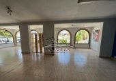 Local comercial en venta con 300m² en Lucena, Calle General Lozano foto
