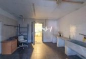 Local comercial en venta con 143m² en Valencia, en la zona de Ayora, Calle Jerónimo de Montsoriu foto