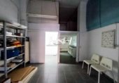 Local comercial en venta con 143m² en Valencia, en la zona de Ayora, Calle Jerónimo de Montsoriu foto