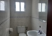 213m² commercial premises for sale in Paterna, Calle Antonio Machado photo