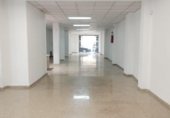 213m² commercial premises for sale in Paterna, Calle Antonio Machado photo