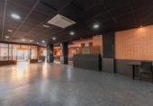 452m² commercial premises for sale in Paterna, Calle San Juan Bosco photo