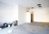 75m² commercial premises for sale in Deltebre, Carrer Sant Lluís photo