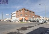 212m² warehouse industrial for sale in Peligros, Calle Loja photo