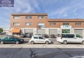 212m² warehouse industrial for sale in Peligros, Calle Loja photo