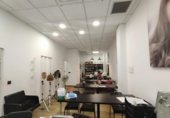 Peluqueria en venta con 160m² en Málaga, en la zona de Industrial Alcalde Diaz Zafra, Calle Alcalde Antonio Verdejo foto