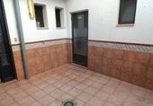 Local comercial en venta con 258m² en Valdepeñas foto