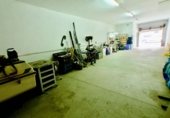 99m² commercial premises for sale in Tarrasa photo