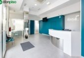 231m² commercial premises for sale in Granada, in the area of Campus, Avenida Ilustración photo