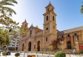 Local comercial
en venda
amb 303m² a Torrevella, Calle San Julián foto