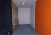 135m² commercial premises for sale in Paterna, Travesía Ingeniero Castell photo