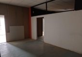 135m² commercial premises for sale in Paterna, Travesía Ingeniero Castell photo