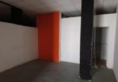 135m² commercial premises for sale in Paterna, Travesía Ingeniero Castell photo