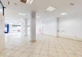 178m² commercial premises for sale in Sagunto, Calle Espronceda photo