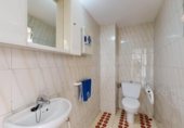 178m² commercial premises for sale in Sagunto, Calle Espronceda photo
