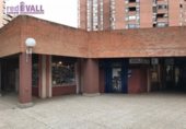 80m² commercial premises for sale in Valladolid, in the area of Parquesol, Calle Mateo Seoane Sobral photo