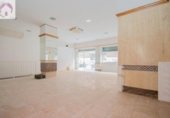 Local comercial en venta con 144m² en Granada, en la zona de Sagrario, Calle Gran Vía de Colón foto