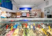 Local comercial en venta con 63m² en Granada, Calle Gabriela Mistral foto