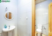 Local comercial en venta con 63m² en Granada, Calle Gabriela Mistral foto