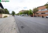 Local comercial en venta con 63m² en Granada, Calle Gabriela Mistral foto