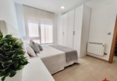 60m² locaux commerciaux pour vente à Laredo photo