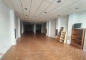 Local comercial
en venda
amb 223m² a Talavera de la Reina foto