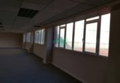 Edificio en venta con 918m² en Erandio foto