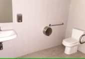 380m² commercial premises for sale in Dos Hermanas, Calle SANTA MARIA MAGDALENA, 22 photo