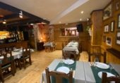 Restaurante en venta con 145m² en Benasque, Calle T foto