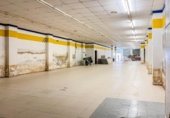 Local comercial en venta con 1788m² en Valencia, en la zona de la Torre, V-30 foto