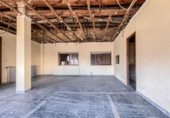 Local comercial en venta con 1788m² en Valencia, en la zona de la Torre, V-30 foto