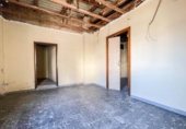 Local comercial en venta con 1788m² en Valencia, en la zona de la Torre, V-30 foto