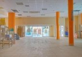 Local comercial
en venda
amb 722m² a Torrevella, Calle París foto