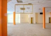 Local comercial
en venda
amb 722m² a Torrevella, Calle París foto