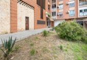 Local comercial en venta con 63m² en Granada, Calle María de Maeztu foto