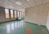 513m² entrepôt industriel pour location à Ségovie photo