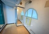 Local comercial en venta con 120m² en Talavera de la Reina foto