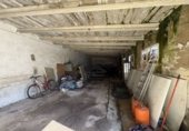 852m² warehouse industrial for sale in Calvarrasa de Arriba photo