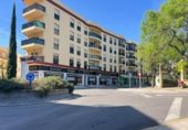 366m² locaux commerciaux pour vente à Estepona photo